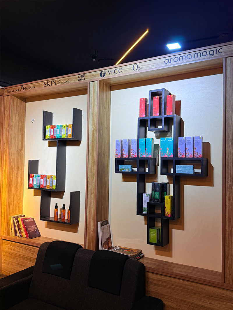 OLIX Salon Gallery